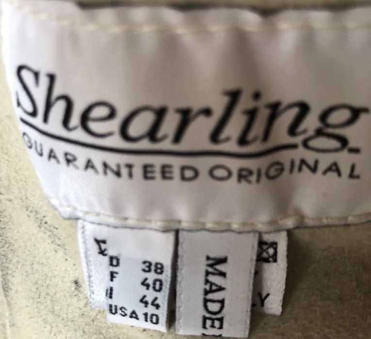 Кожух с яка от лисица.Размер 44