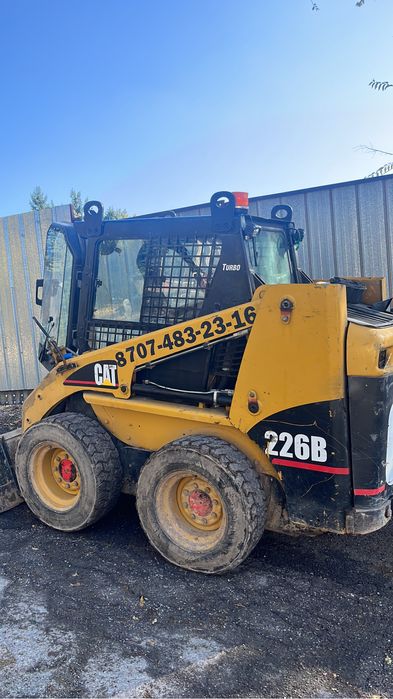 мини погрузчик бобкат