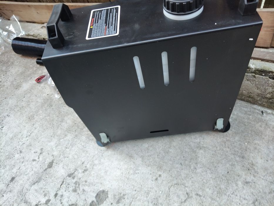 Sirocou auto 12/24 v 8 kw nou