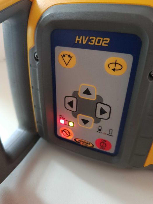 Nivela Laser ROSU SPECTRA HV302 Rotativa 360 grade Receptor HL760 Boloboc Cumpana