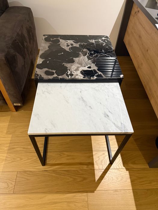 Чисто нова мраморна холна маса