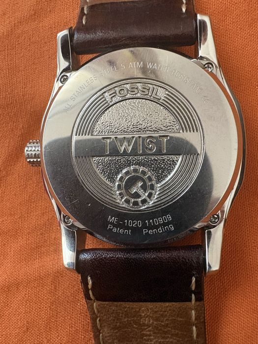 Ceas Fossil Twist