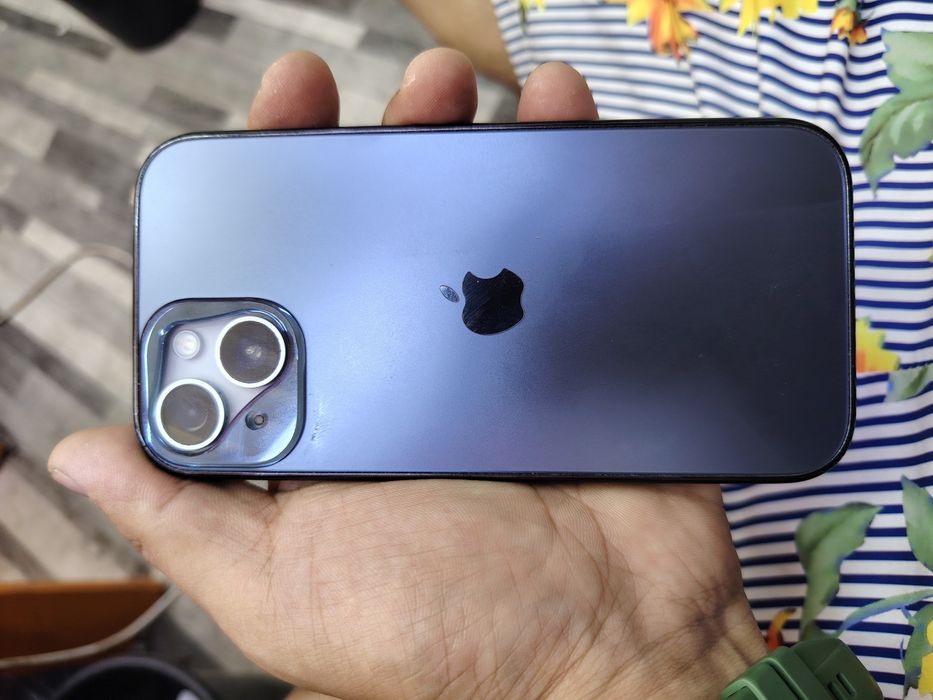 IPhone 15 128 состояние идеал