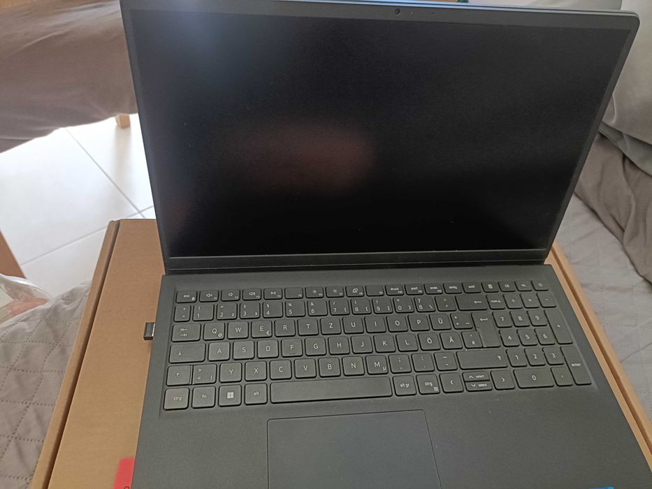 de vanzare Laptop Dell 15 I7 DC15250