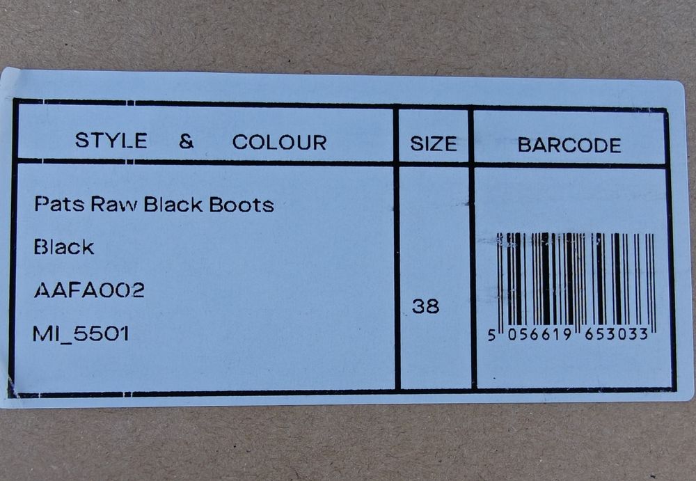 Нови ботуши MIISTA - Размер EU 38