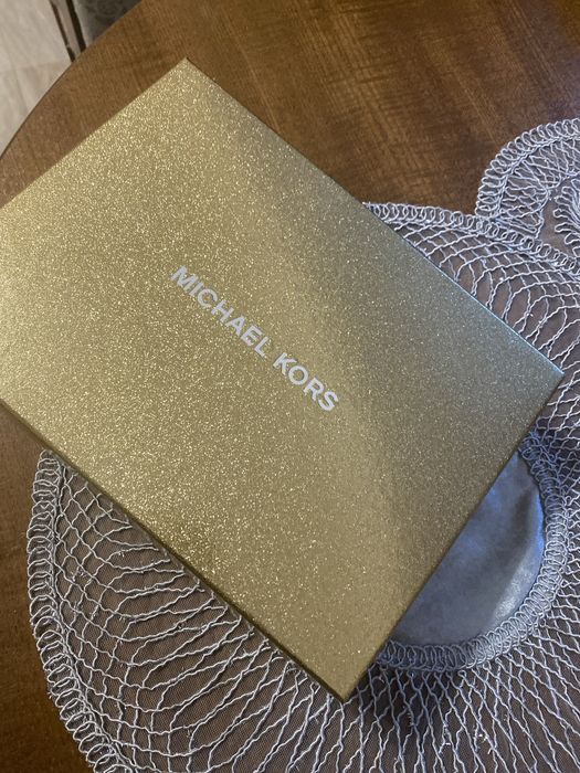 Esarfa femei, Michael Kors