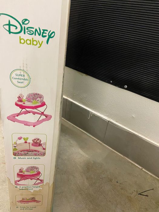 Проходилка с музика,светлини и други екстри