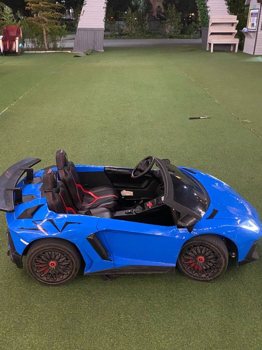 Машинка Lamborghini