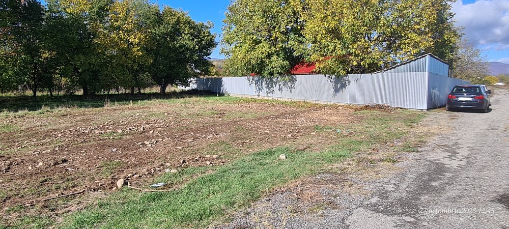 Teren 1.641 mp–Tg Jiu - schimb ±dif  cu masina, apartament, garsoniera