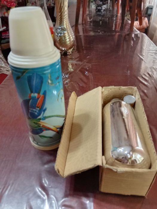 Термосы, колба новая и вазочки