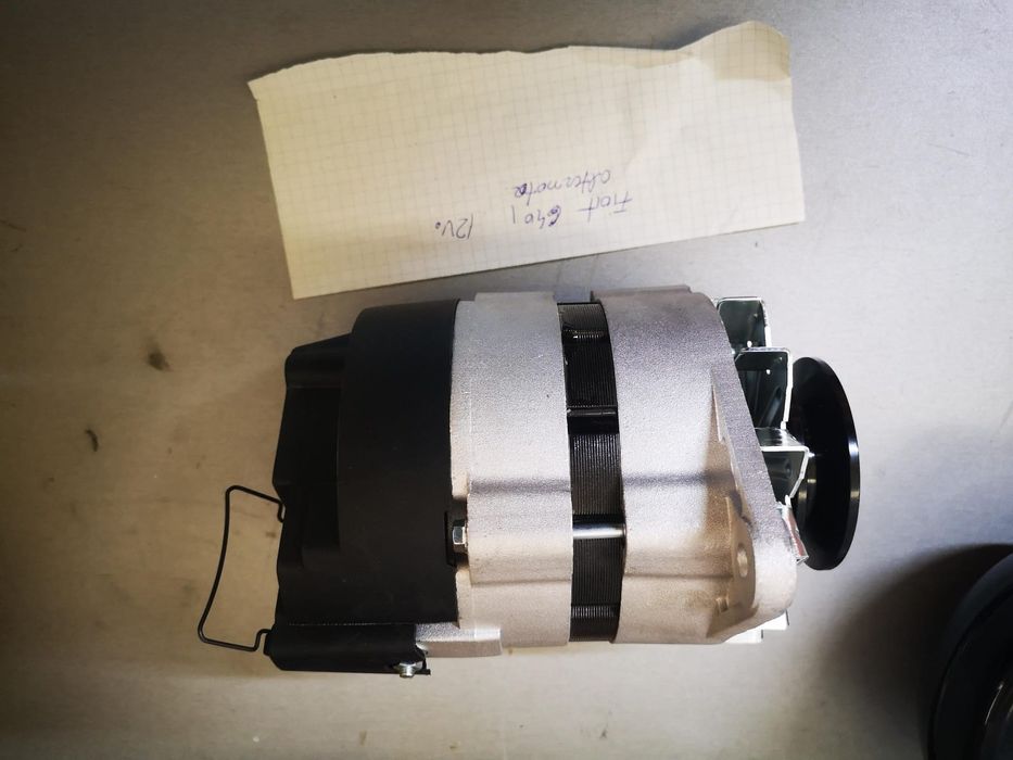 Alternator tractor Ford 2000 3000 5000 cu releu incorporat ford dexta