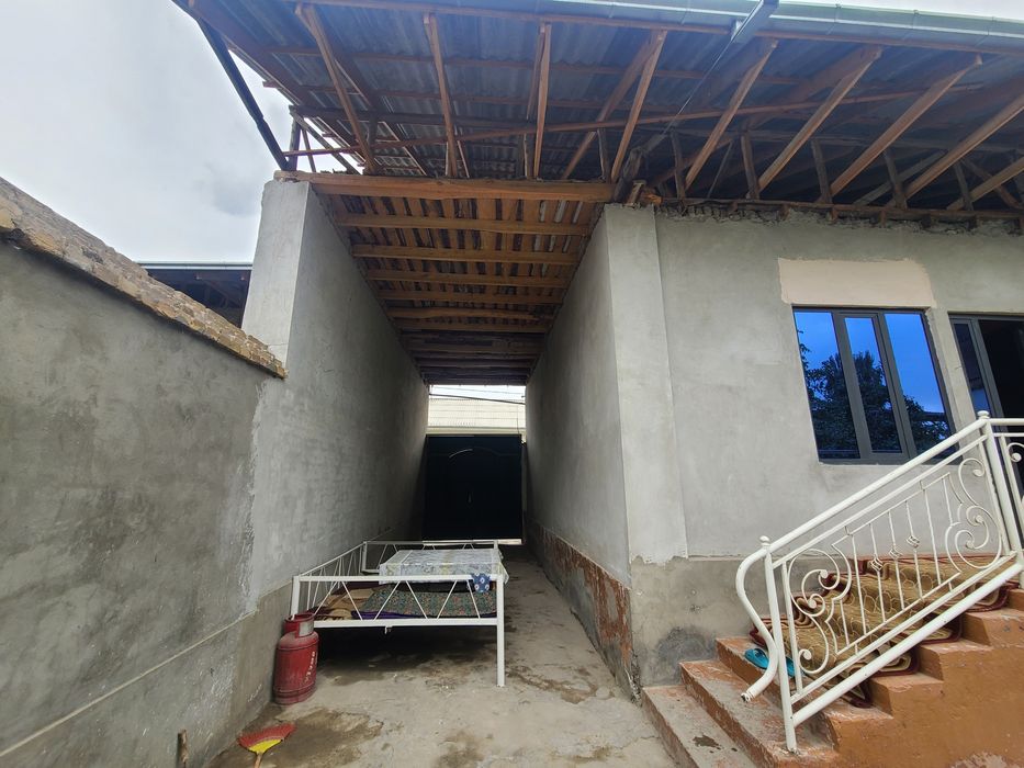 Ховли уй сотилади! Срочно!