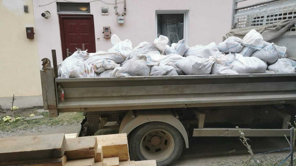 Transport moloz autorizat, oferim acte, materiale din constructii, deb