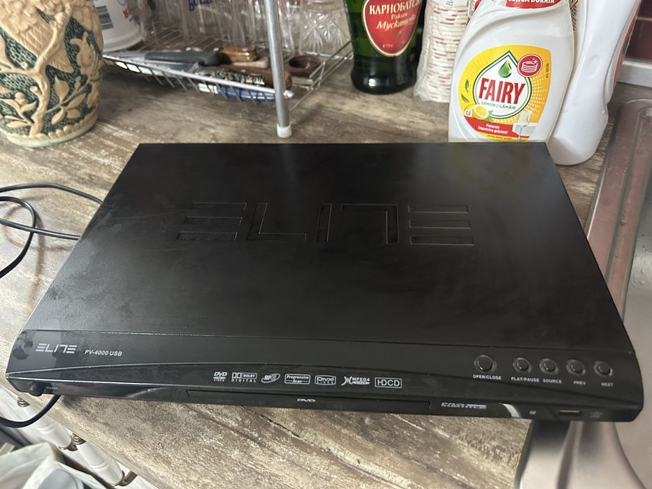 DVD player Elite  PV-4000