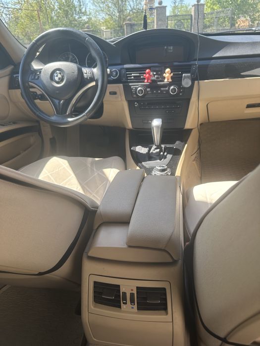 BMW E91 ,318D ,Facelift
