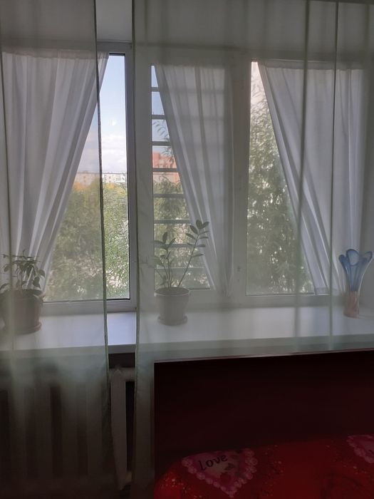 Продам двухкомнатную.