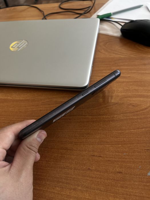 Продается телефон Samsung galaxy S21 FE 5G