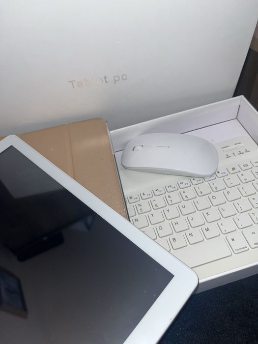 Tabletă YOTOPT X109 | 64GB | Android 10 | Husă+Tastatură+Mouse |
