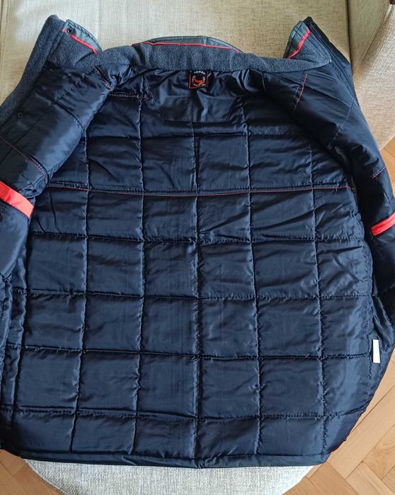 Ватиран работен елек. Размер XXL. Водо и студозащитен. Нов.