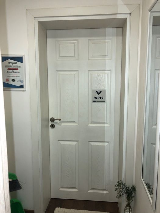 Студио  Орхидея до Морската градина на Варна и МУ, ИУ и ВВМУ