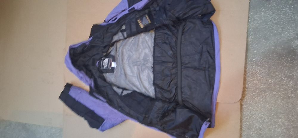 Geacă vinage The north face gore-tex mărimea xl, merge la xxl