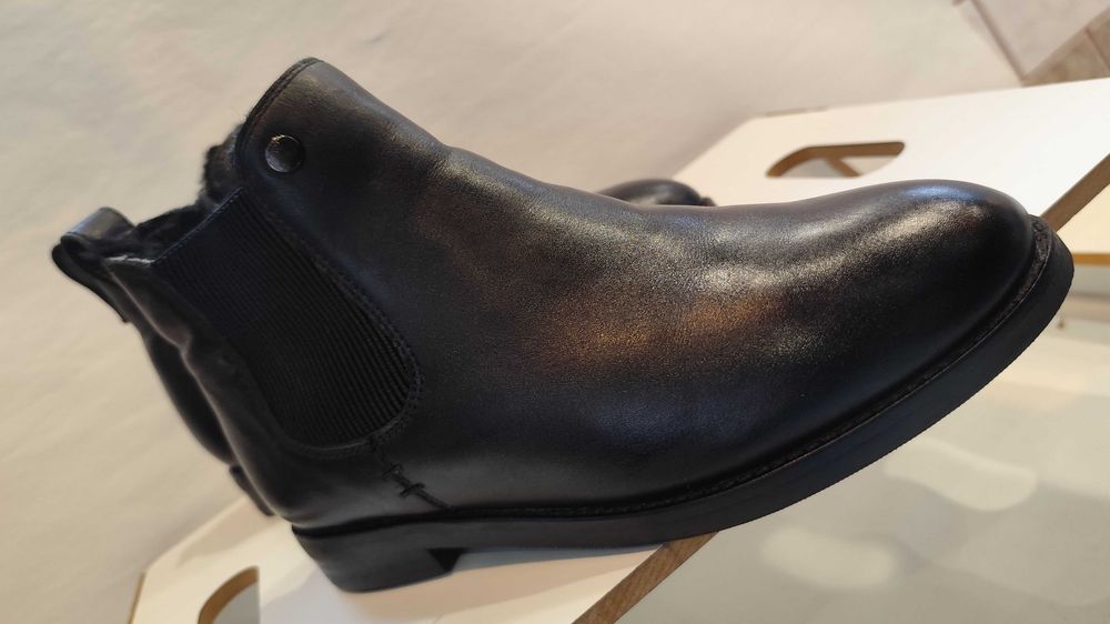 Ghete de lux 39 lucrate manual Hammerstein imblanite piele naturala