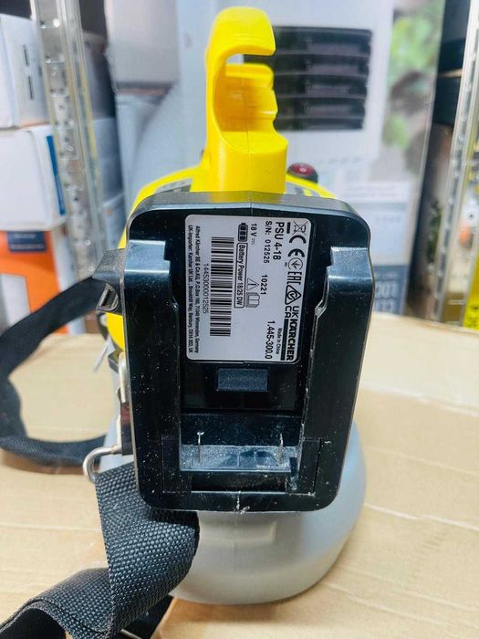 Pompa de stropit Kärcher PSU 4-18, max 3 bari, debit 30 l/h