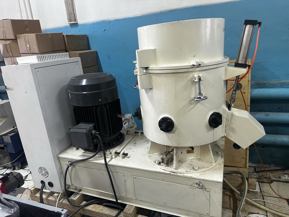 Агломератор для переработки пленки