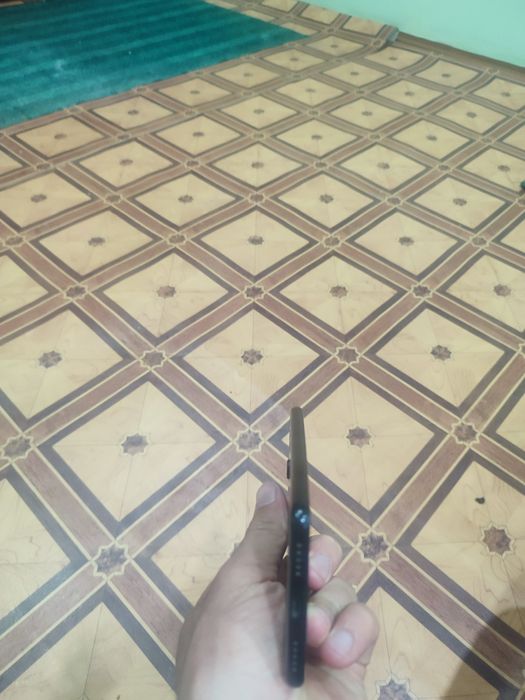 Redmi 5 telefoni kelishilgan narxda