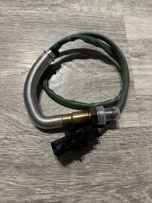 Лямбда-зонд Mercedes