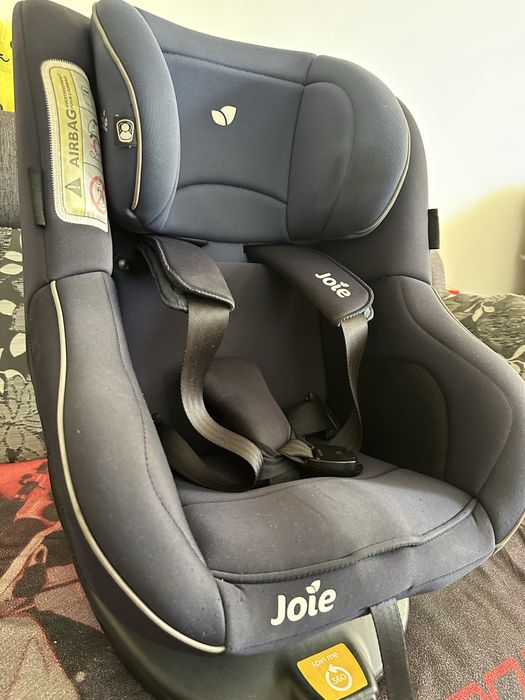 Scaun auto Joie.