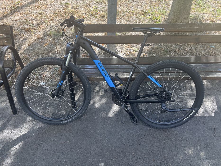 Bicicleta cube aim pro