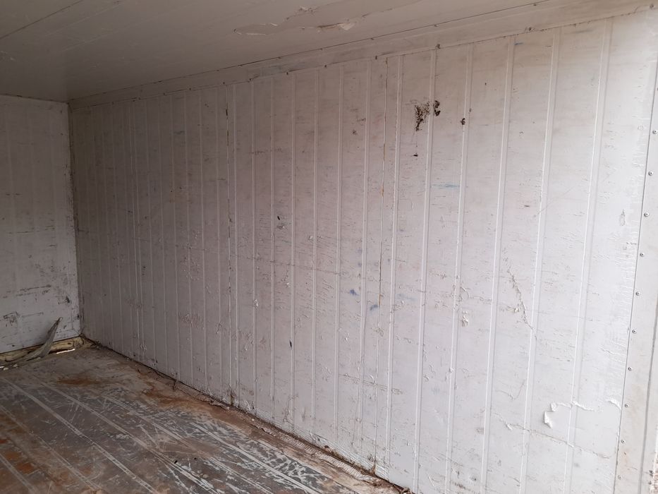 Контейнер холати расмдагидек енига 3.5  буйи 1.7