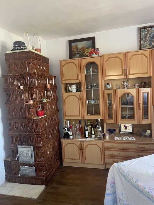 Casă de vânzare , in Oituz la strada Principală , teren 1200 mp