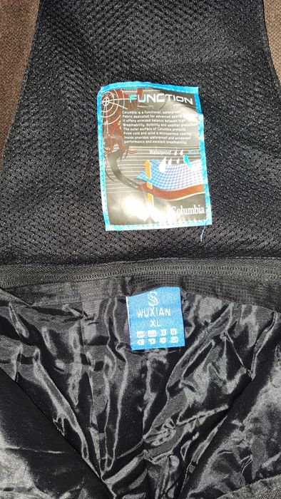 Комбинезон, штаны горнолыжные