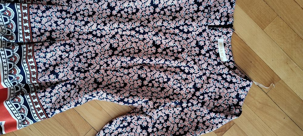 Vând rochie mărimea 42