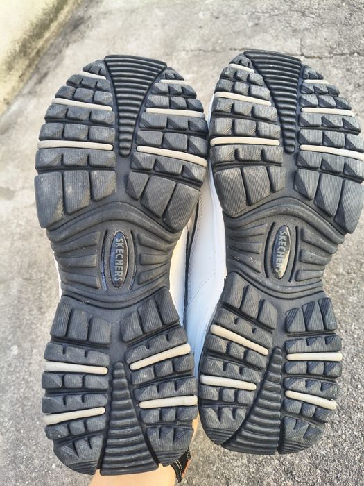 Vând Skechers afterburn mărime 43 noi preț imbatabil