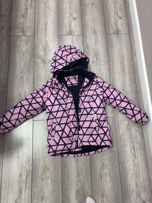Продам зимнюю куртку Crockid для девочки 128-134