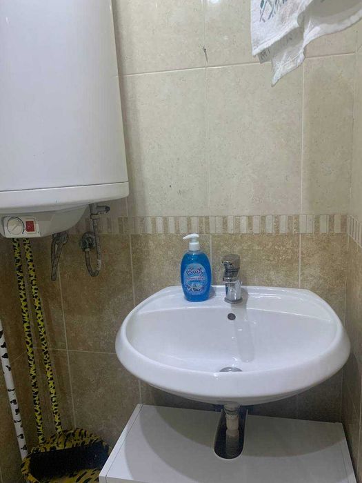 Продава се Двустаен апартамент в Бургас, Меден рудник - зона А - 85 кв.м за 1530 €/кв.м - Снимка #13