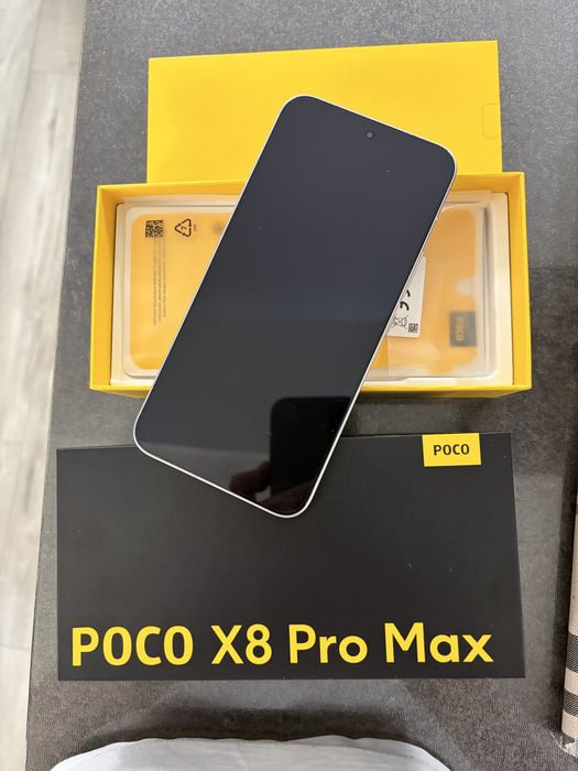 Poco X8 Pro Max, наушники и браслет