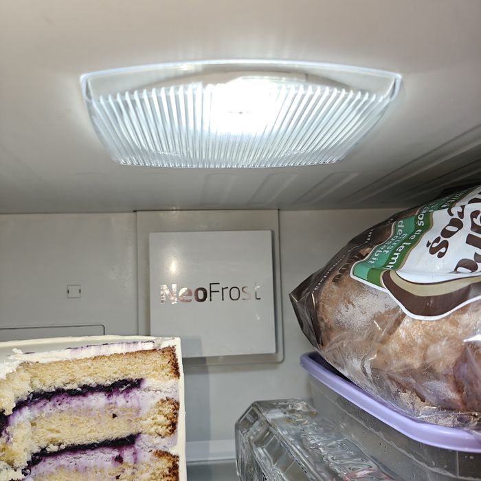 Combina frigorifica Beko 358 litri   Ne-o Frost