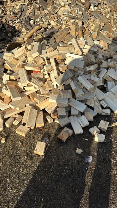 Продаю уголь - дрова доставка Газелью