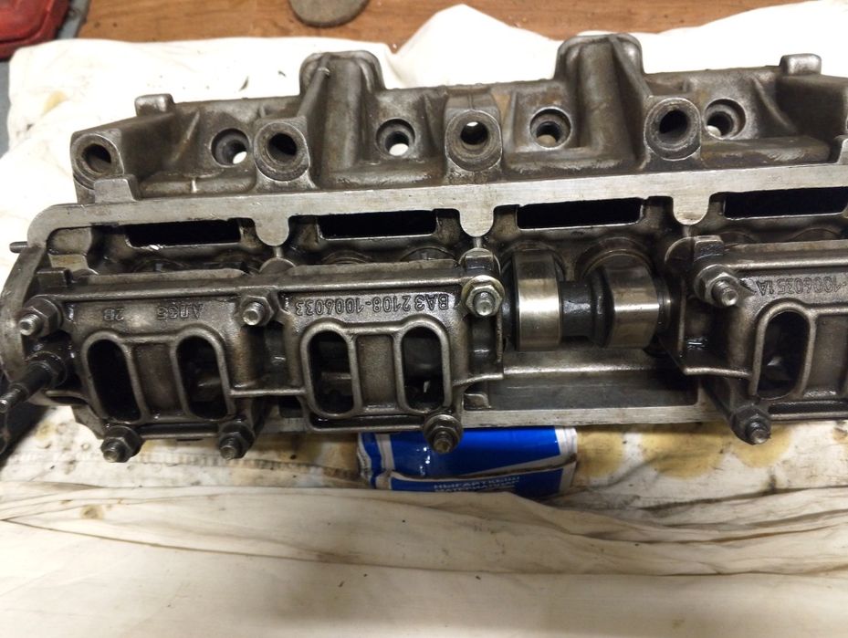 Продам ГБЦ ваз 2108-15