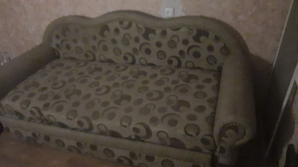 Отдам бесплатно диван