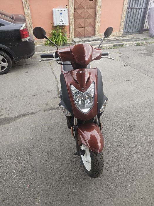 Inchiriez scutere  / rent scooter / scutere de inchiriat fara permis