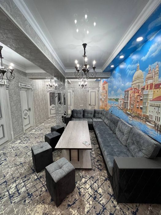 Сдается 3х комнатная квартира на 5 этаже 5 мкр бек остановка 700$