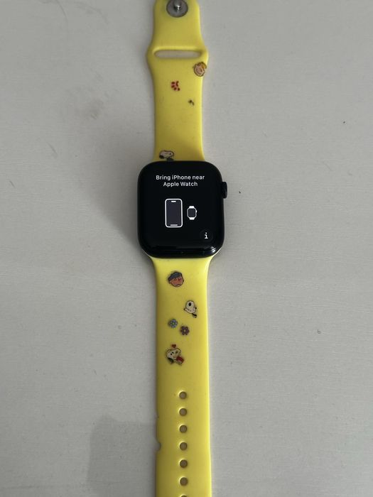 Apple Watch 8 series 45mm