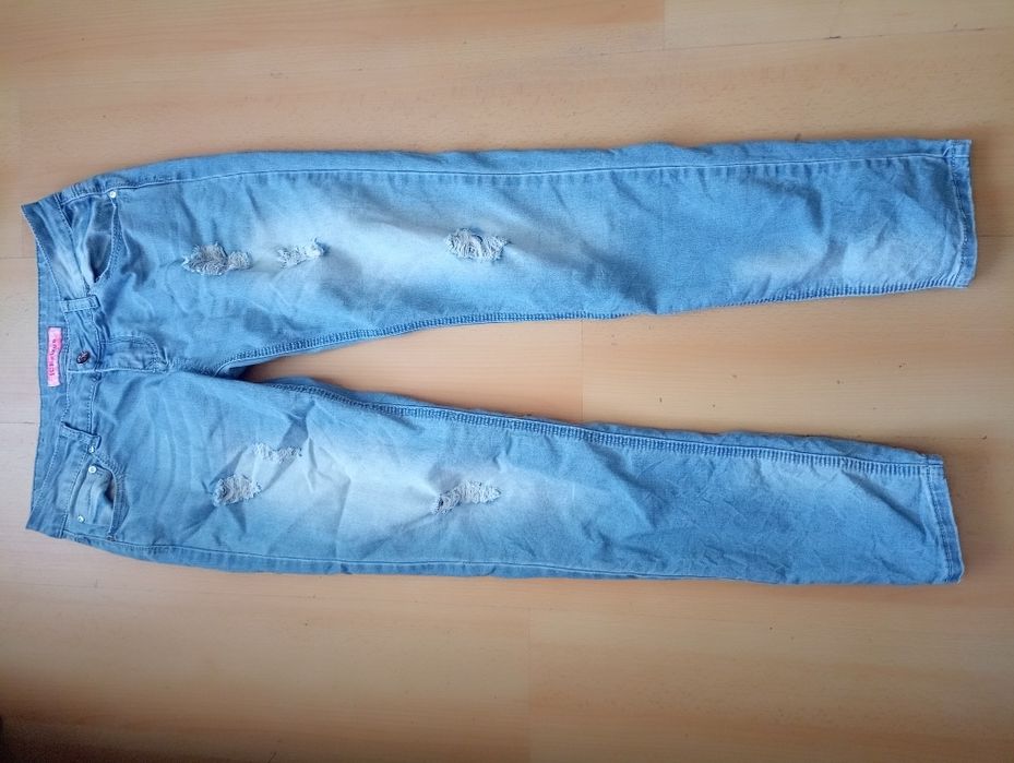 Дамски дънки различни размери