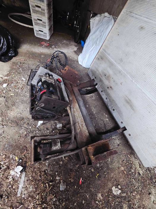 Хидравличен борд за бус