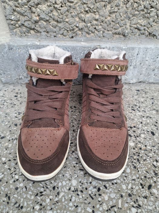 Кецове  LE COQ SPORTIF номер 37